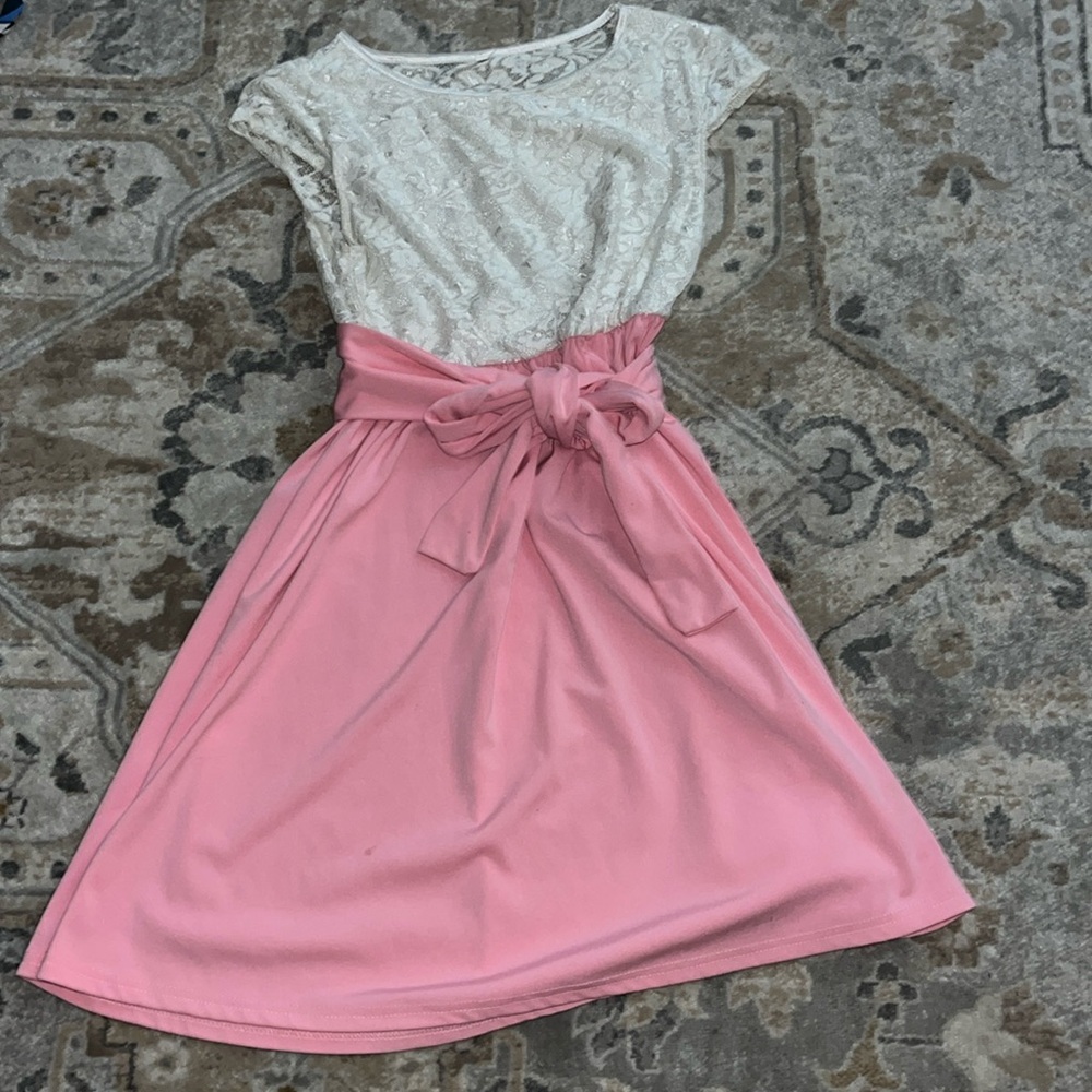 White and pink summer dress